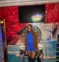 Caro Frosh - Transsexual escort in Lagos, Nigeria