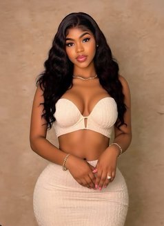 Carol the Blow Job Queen - puta in Ahmedabad Photo 2 of 7