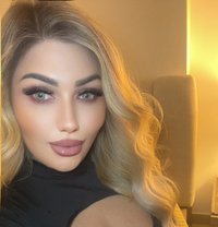 Carole - escort in Dubai