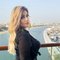 Carole - puta in Dubai Photo 3 of 3