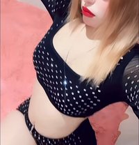 Carole - escort in Harare