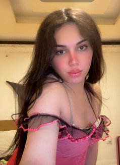 Carolina - Transsexual escort in Amman Photo 1 of 7