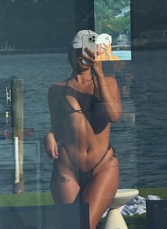 CAROLINA VIP (ONLY FEW DAYS) - escort in Muscat Photo 11 of 11