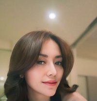 CAROLINE Arrived BALI - escort in Bali