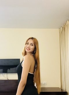 Caroline Behrs/cam girl‍♀️ - Transsexual escort in New Delhi Photo 26 of 30