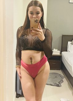 Caroline - Acompañantes transexual in Cebu City Photo 9 of 9