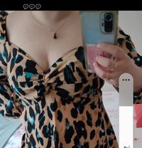 Caroline - masseuse in Paris