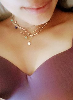 Caroline - escort in Guwahati Photo 1 of 3