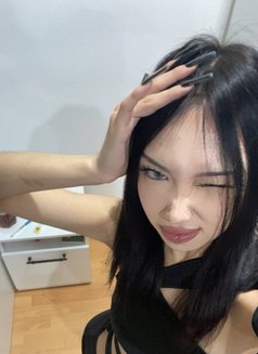 Caroline - escort in Hong Kong Photo 8 of 9