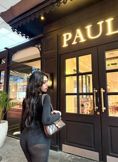 Carollinetop69 - Transsexual escort in Kuala Lumpur Photo 9 of 13