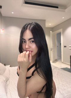 Shane just Arrived🇵🇭 - escort in Riyadh Photo 5 of 11