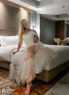 Carina Lime - escort in Dubai Photo 12 of 17