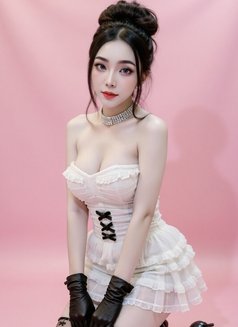 Cartier - Transsexual escort in Bangkok Photo 6 of 6