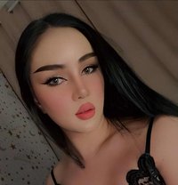 Mona thailand - Acompañantes transexual in Khobar Photo 2 of 3