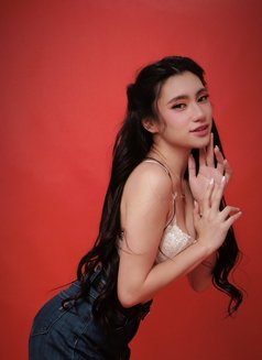 CARYL - puta in Makati City Photo 9 of 10