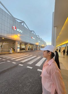 Casa - puta in Al Manama Photo 6 of 6