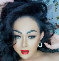 Casandra Here Lets Be Naughty - Transsexual escort in Bali