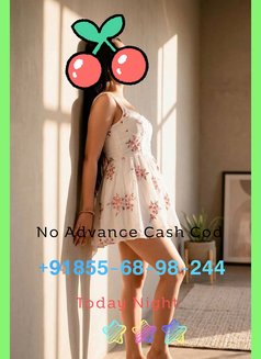 No Ad)v+9173,47031,547 Call& WhatsApp Me - puta in Chandigarh Photo 4 of 4