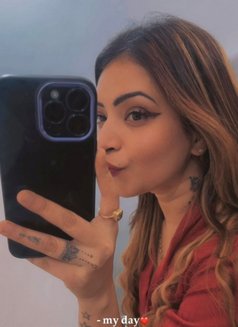 Cash on Delivery - escort agency in Surat Photo 9 of 11