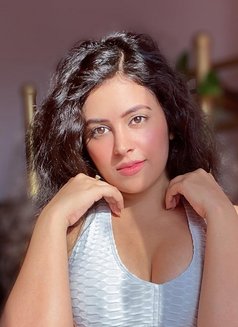 Cash Pay Genuine &Premium service - adult performer in Hyderabad Photo 4 of 6