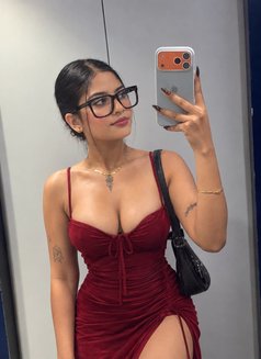 Cash Payment Guaranteed Real Meet - escort in Surat Photo 3 of 5