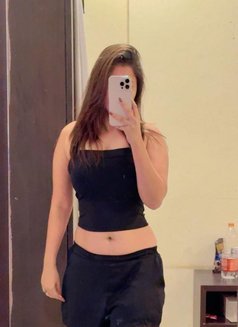 Cash Payment Only Well Educated Genuine - puta in Hyderabad Photo 2 of 6