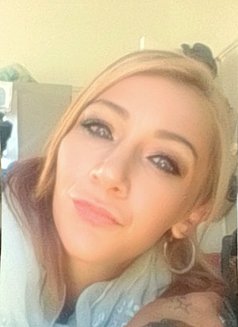 Cass - escort in Cape Town Photo 4 of 7