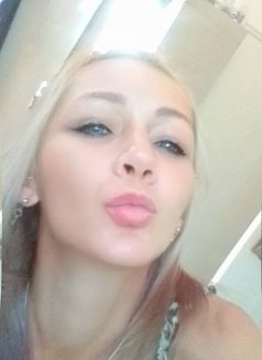 Cass - escort in Cape Town Photo 7 of 7