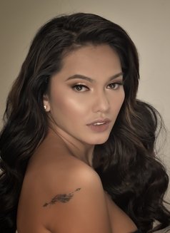 **Sassy Cassandra** - Acompañantes transexual in Manila Photo 7 of 16