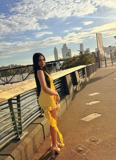 Cassandra 19yo - escort in Dubai Photo 2 of 8