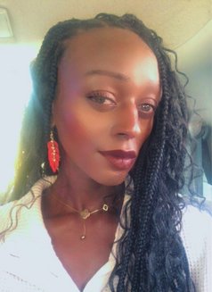 Cassandra - Transsexual escort in Cape Town Photo 4 of 4