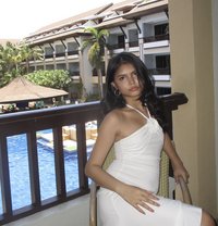 Cassandra - Transsexual escort in Butuan