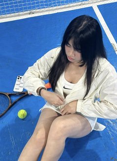 Cassandra in HK - escort in Hong Kong Photo 5 of 7