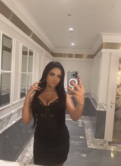 Cassandra new 19yo (last two days) - escort in Dubai Photo 10 of 13