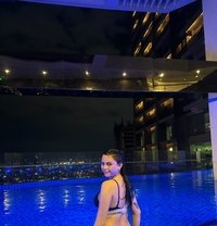 Cassandra Umali - puta in Makati City Photo 1 of 5