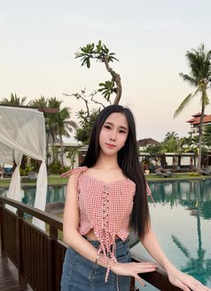 Cassandra - escort in Bali Photo 4 of 8