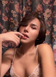 Cassie - Masajista in Bangkok Photo 4 of 6