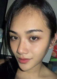 Cassie - Transsexual companion in Cebu City Photo 2 of 5