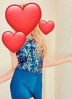 Cassie - Independent - escort in Noida Photo 2 of 7