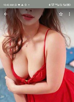 Cassie Kim - escort in Taipei Photo 3 of 3