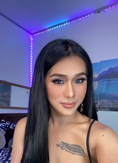 Cassie Lambert - Acompañantes transexual in Manila Photo 10 of 10