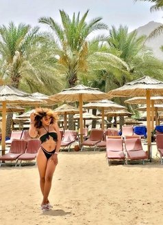 Cassie - escort in Dubai Photo 2 of 7
