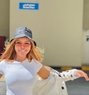 Cassie - puta in Dubai Photo 7 of 7