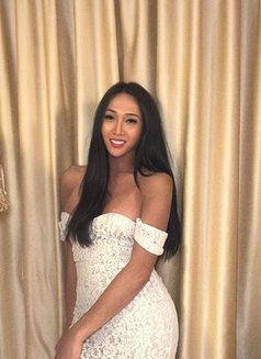 Cassie 🇵🇭 Versa - available now - Transsexual escort in Abu Dhabi Photo 17 of 17