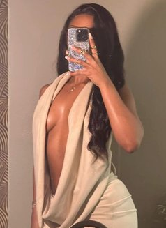 Cassy - puta in Cotonou Photo 13 of 13