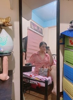 Cassy Lopez - Transsexual escort in Manila Photo 1 of 1