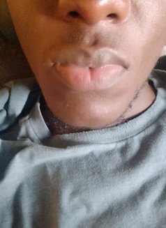 Castrol - Acompañantes masculino in Nakuru Photo 2 of 2