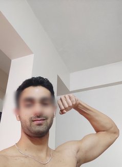 Big cock 8 & pussy sucker - Male escort in Bangalore Photo 4 of 6