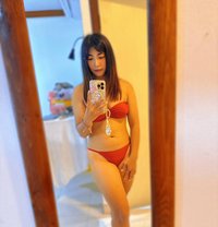 Cat body massage - escort in Muscat