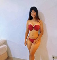 Cat body massage - escort in Muscat